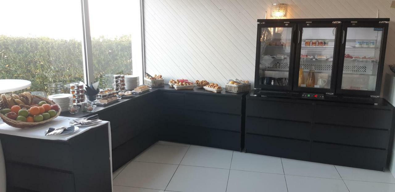 滨海高尔夫公寓式酒店 安格雷 外观 照片