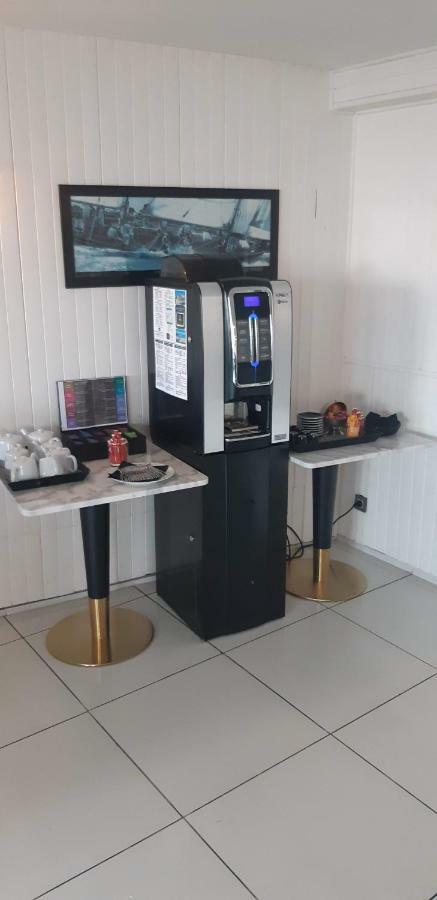 滨海高尔夫公寓式酒店 安格雷 外观 照片